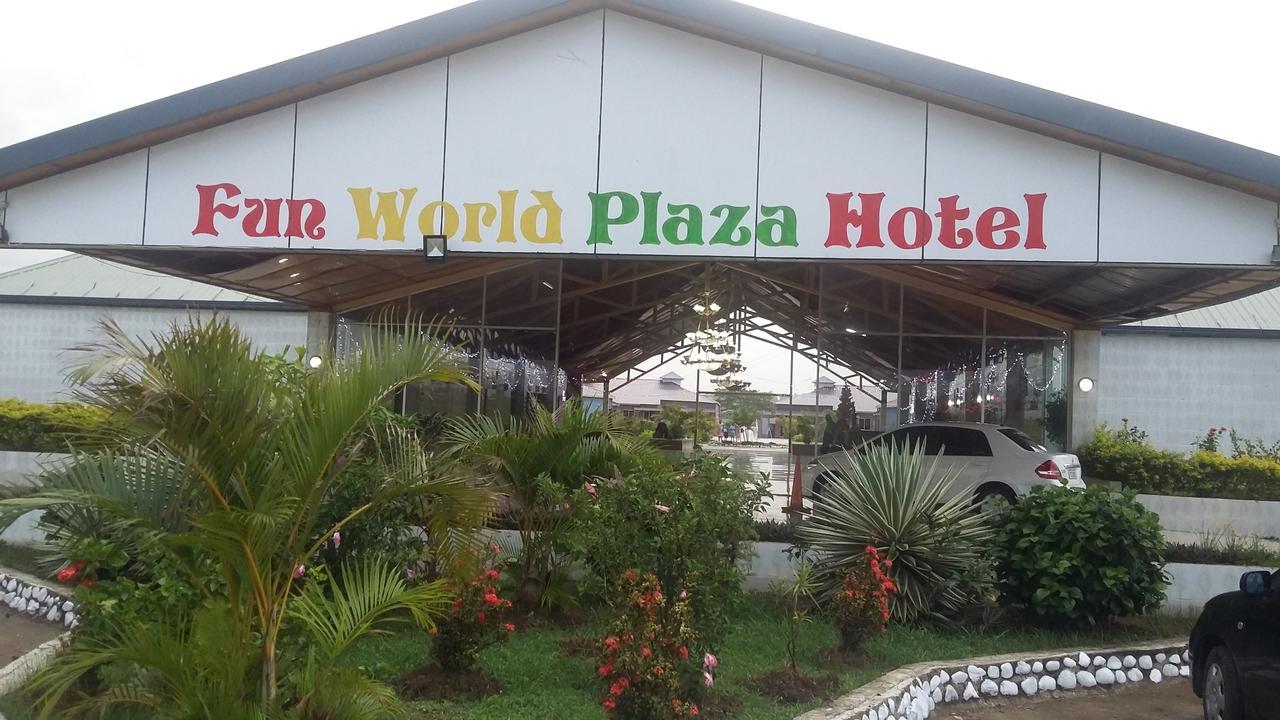 Funworld Plaza Hotel Nadi Exterior photo