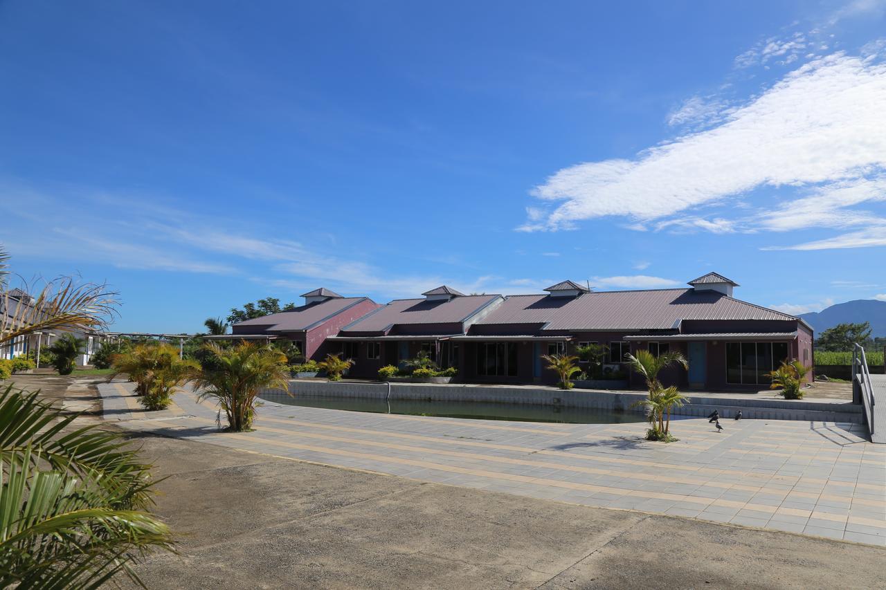 Funworld Plaza Hotel Nadi Exterior photo